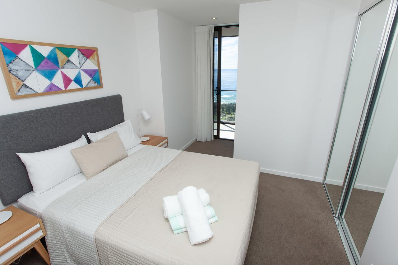 High Floor Ocean View Suites Broadbeach Gold Coast Ngoại thất bức ảnh